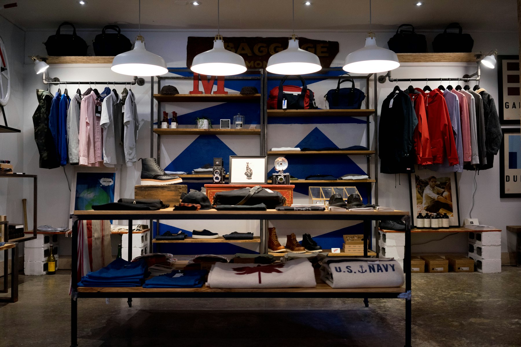 Retail storefront